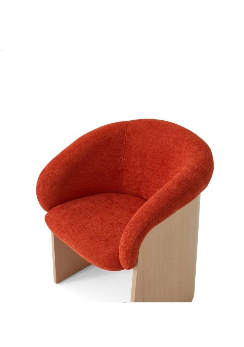 C0114 Stuhl mit gebogener Rückenlehne