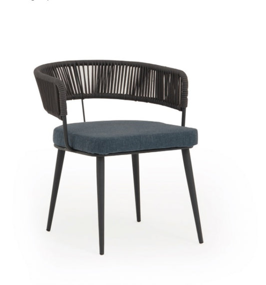 C0201 Stuhl mit Seil Rückenlehne