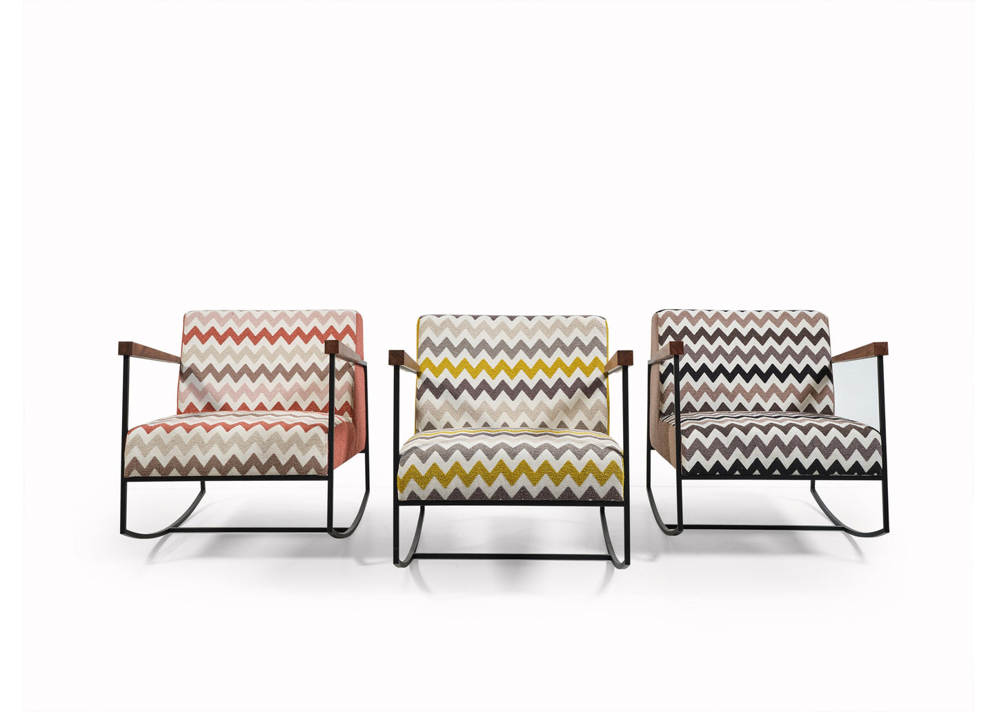 A0127 Schaukelsessel mit Metallrahmen