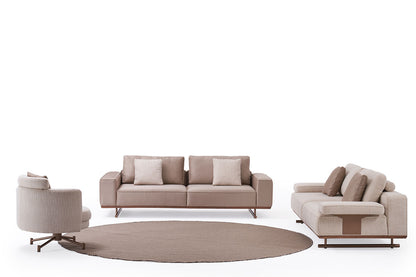 S0601 Stoffsofa mit Holz- und Metalldetail