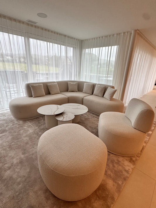 S2011 Geschwungenes Sofa