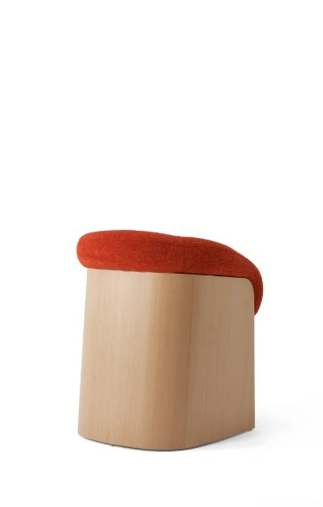 C0114 Stuhl mit gebogener Rückenlehne