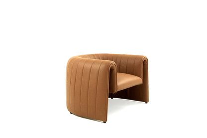 A0113 Sessel mit charaktervoller Silhouette